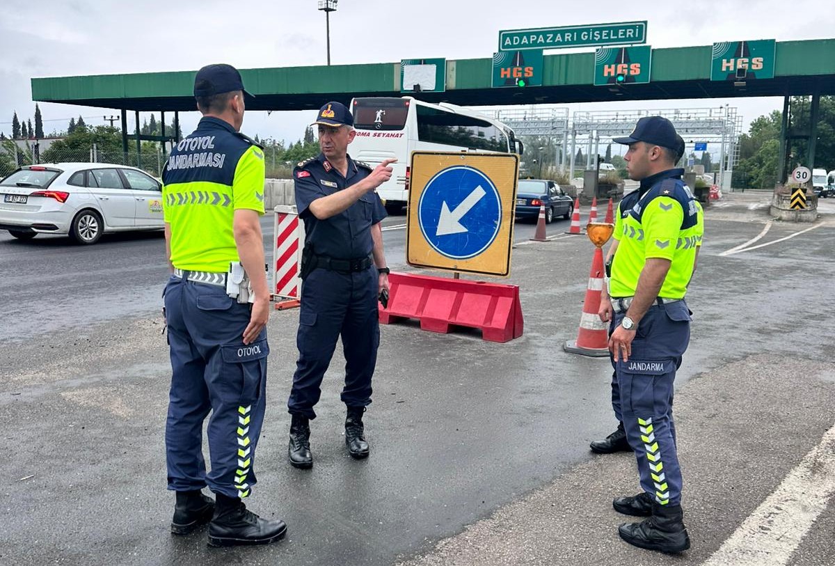 Bayram Trafik Tedbirleri Kapsamında Sivil Personel ile Yolcu Taşımacılığı Denetimi