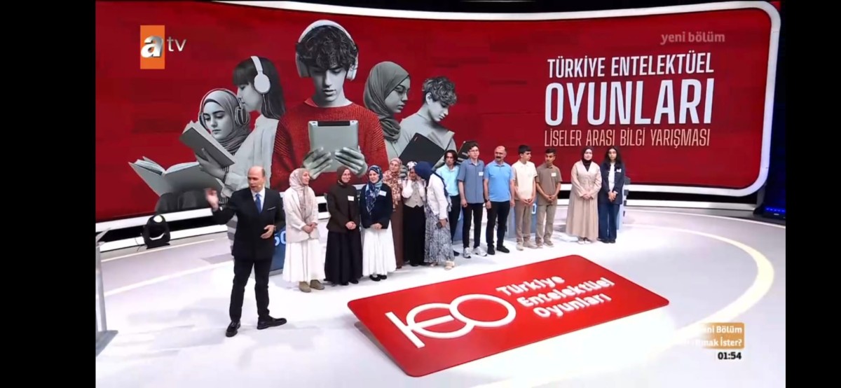 Sakaryalı Öğrenciler Türkiye Entelektüel Oyunları’nda Türkiye İkincisi Oldu