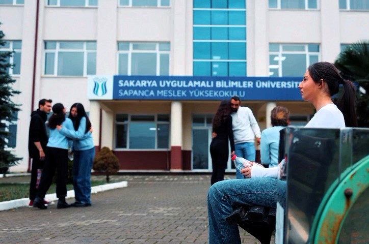 SUBÜ öğrencilerine Geleceğe Işık Tutanlar Ödülü