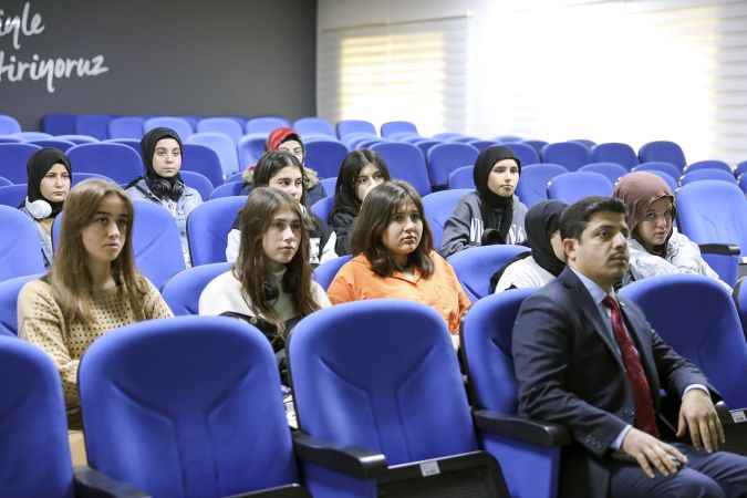 Kahramanmaraş’tan üniversite adayları SUBÜ’deydi