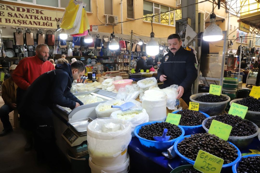 HENDEK ZABITASINDAN KAPALI PAZAR YERİNDE KAPSAMLI DENETİM